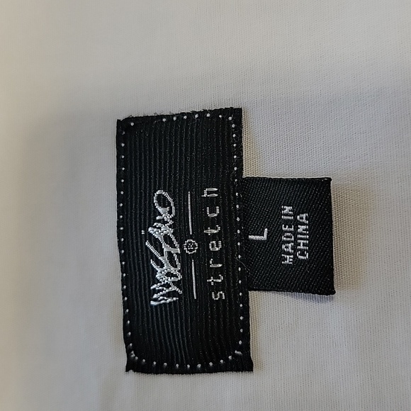 Mossimo Size L White Short Sleeve Button Down Shirt, Mock Neck with V-Notch - Picture 10 of 11